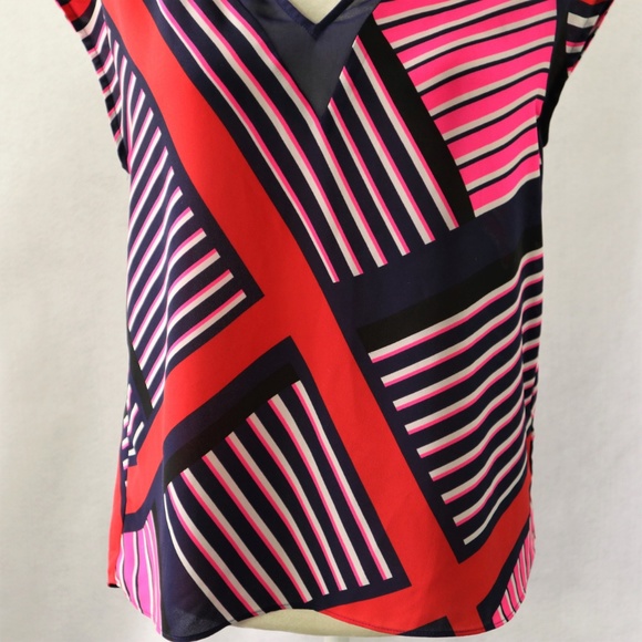 Express Size Small Blouse Top Geometric Red Navy - Picture 3 of 8